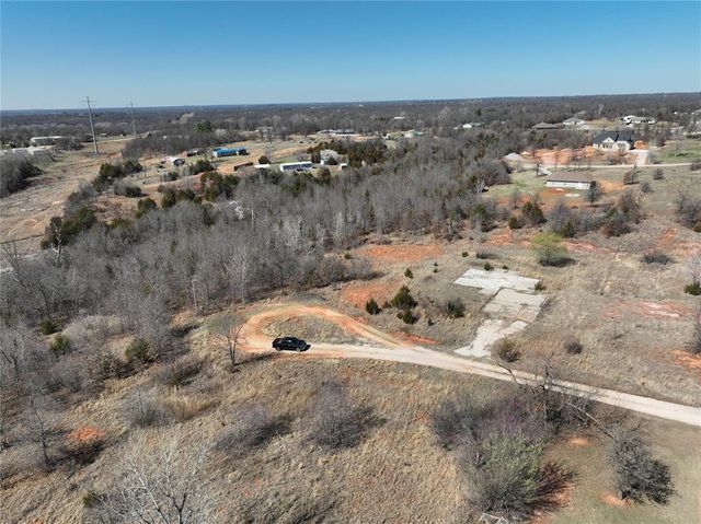17147 Cottonwood Court, Newalla, OK 74857