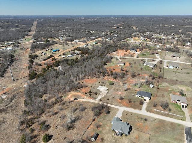 17147 Cottonwood Court, Newalla, OK 74857