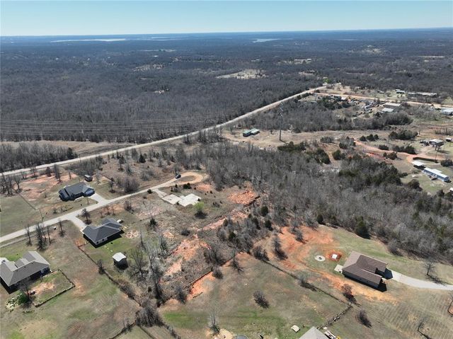 17147 Cottonwood Court, Newalla, OK 74857