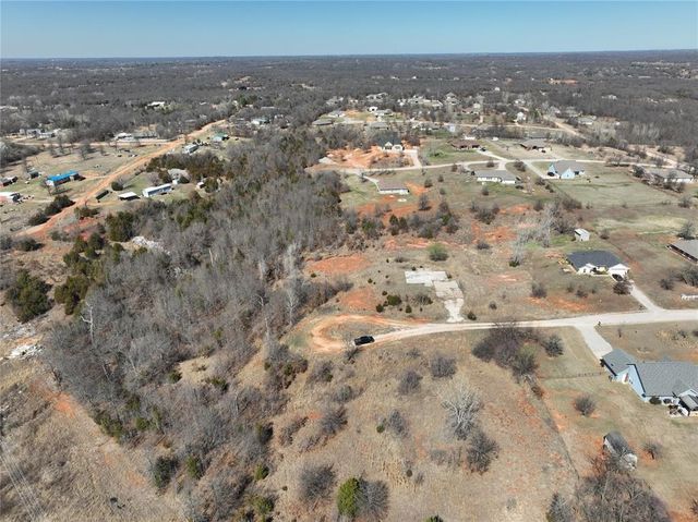 17147 Cottonwood Court, Newalla, OK 74857