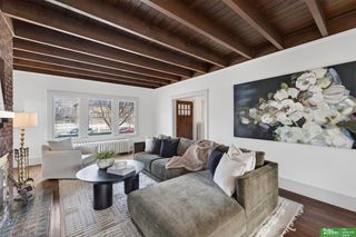5115 Davenport Street, Omaha, NE 68132