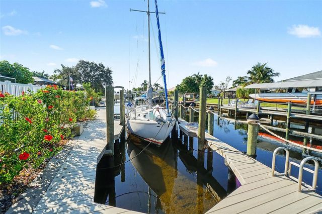 4822 SW 1ST COURT, Cape Coral, FL 33914