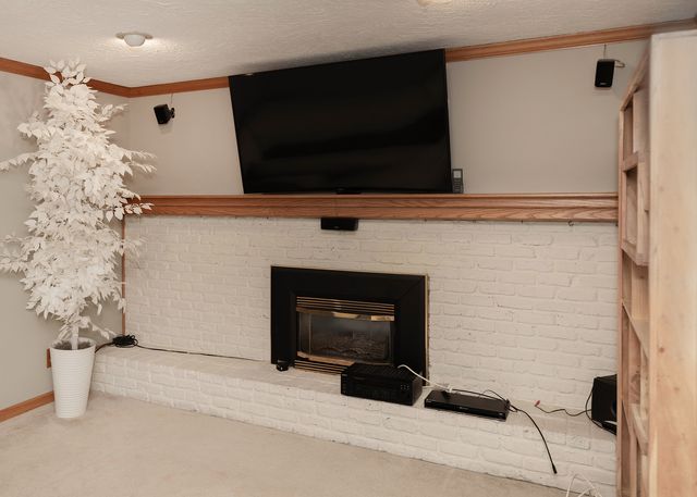 1680 Prairie Vista Circle, Bettendorf, IA 52722