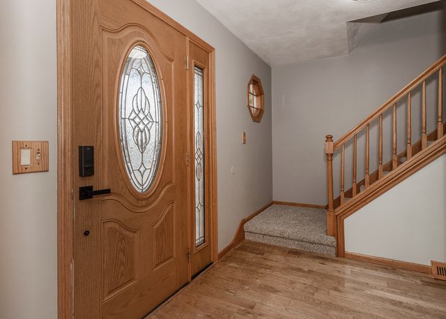 1680 Prairie Vista Circle, Bettendorf, IA 52722