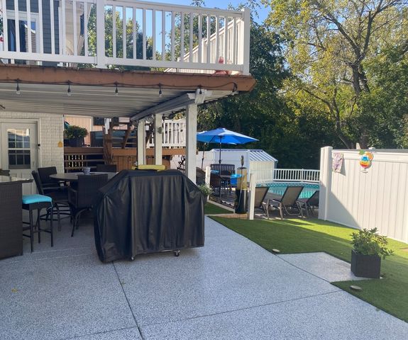 1680 Prairie Vista Circle, Bettendorf, IA 52722