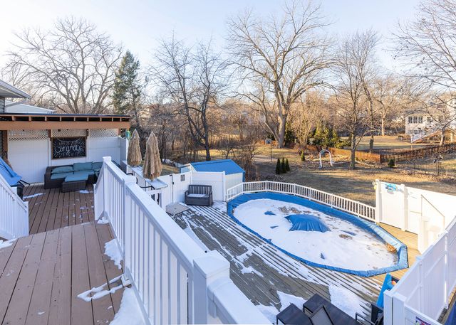 1680 Prairie Vista Circle, Bettendorf, IA 52722