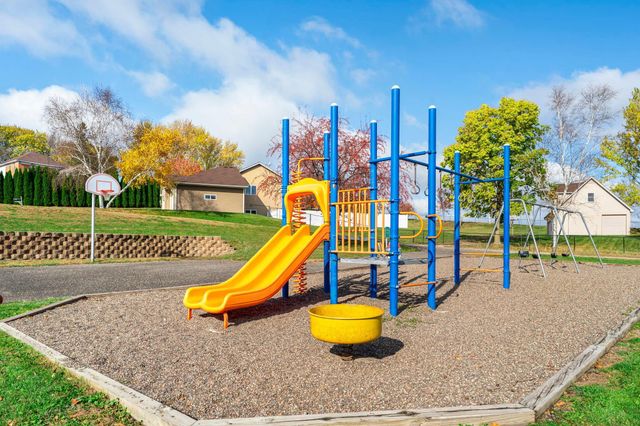 300 Ivory Avenue NE, Saint Michael, MN 55376