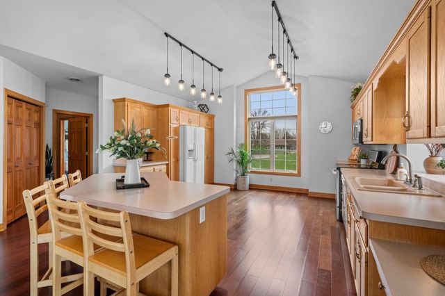 300 Ivory Avenue NE, Saint Michael, MN 55376