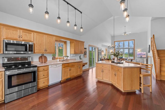 300 Ivory Avenue NE, Saint Michael, MN 55376