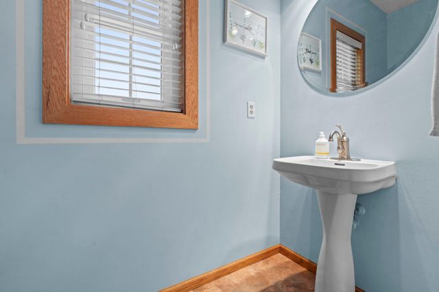 300 Ivory Avenue NE, Saint Michael, MN 55376