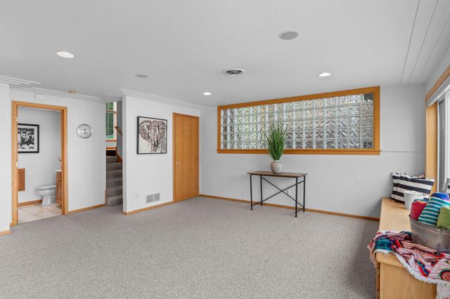 300 Ivory Avenue NE, Saint Michael, MN 55376