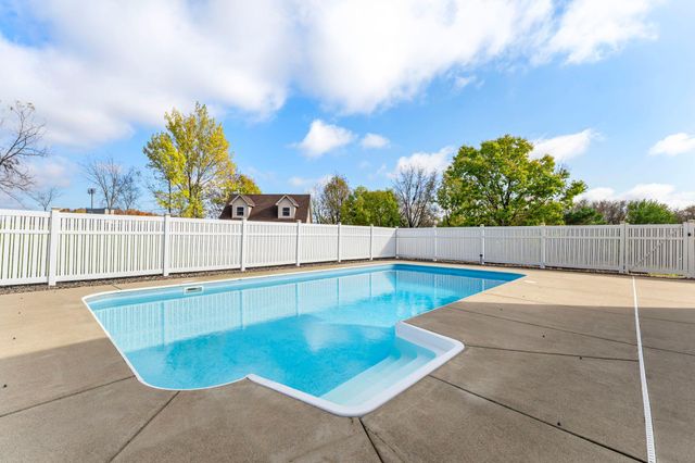 300 Ivory Avenue NE, Saint Michael, MN 55376