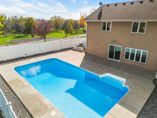 300 Ivory Avenue NE, Saint Michael, MN 55376