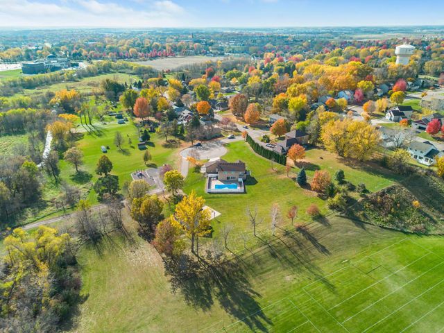 300 Ivory Avenue NE, Saint Michael, MN 55376