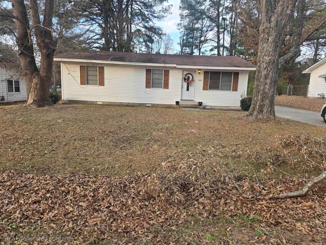 716 W Sypert Street, Nashville, AR 71852