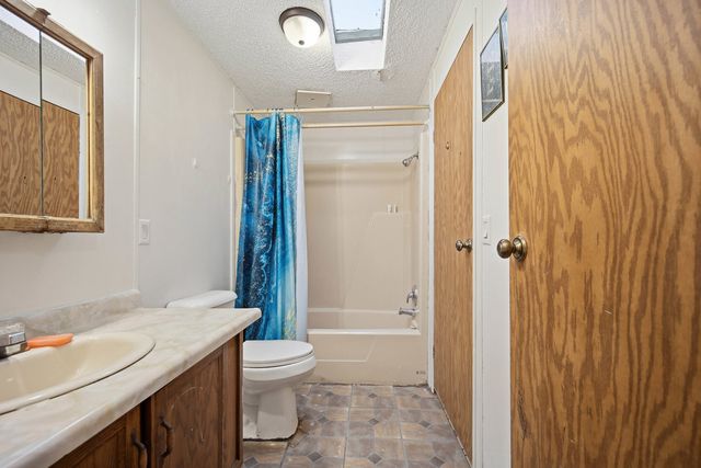 1300 W Branch Road, Northfield, IL 60093