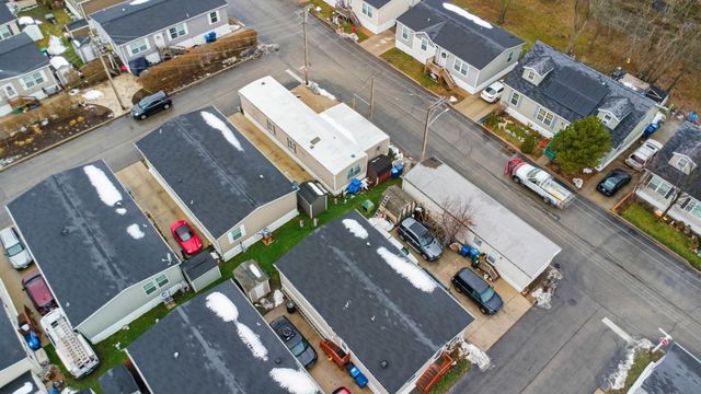 1300 W Branch Road, Northfield, IL 60093