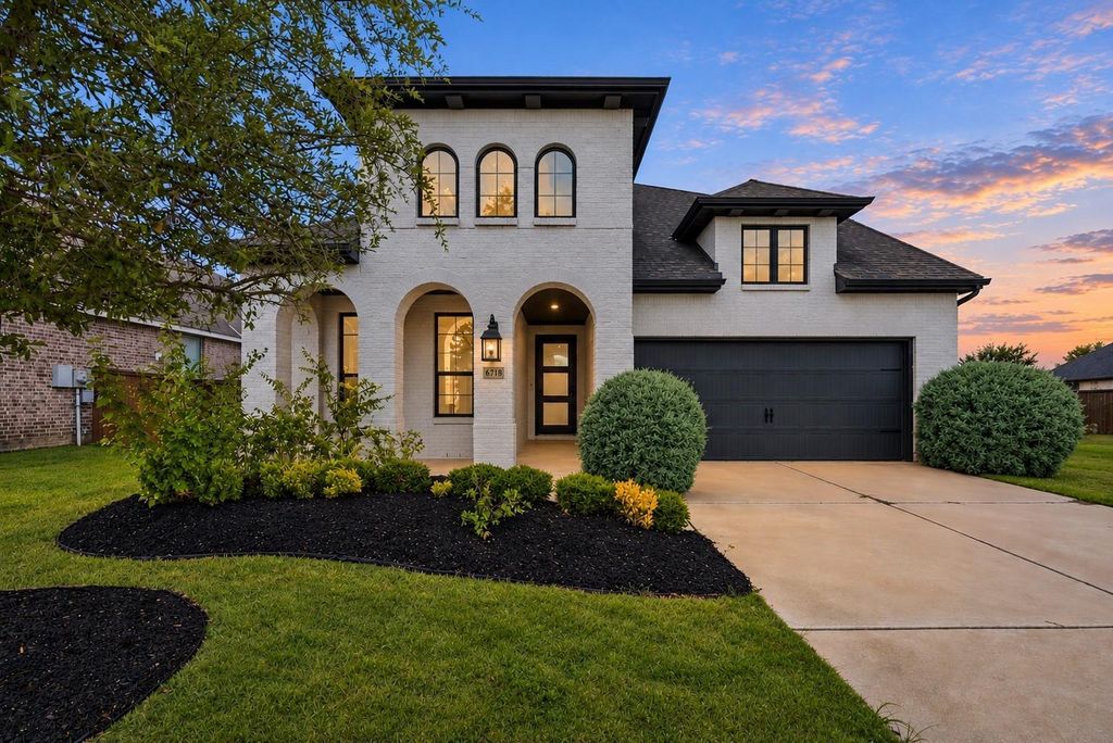 6718 Waxbill Road, Katy, TX 77493