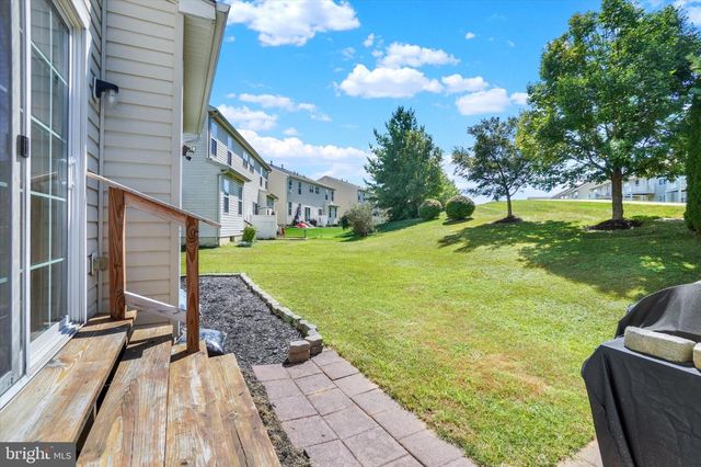 1898 PATRIOT ST, York, PA 17408