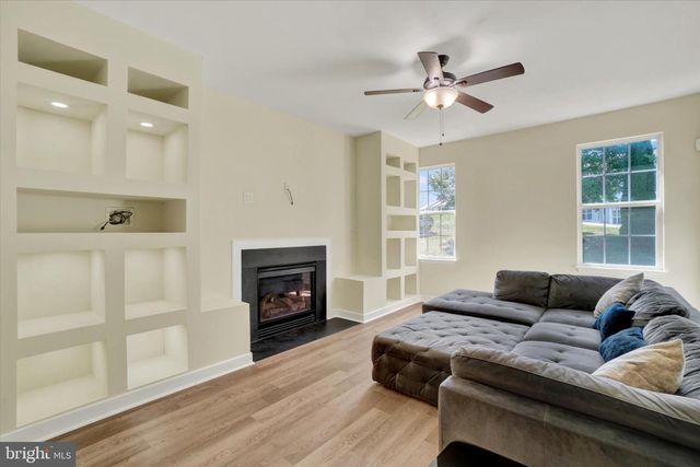 1898 PATRIOT ST, York, PA 17408