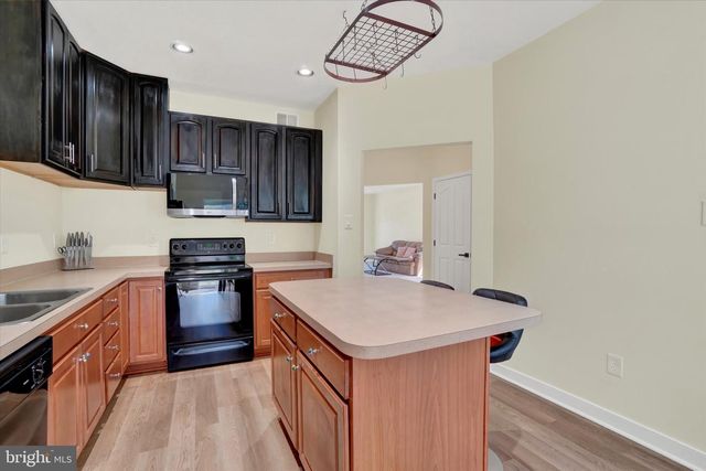 1898 PATRIOT ST, York, PA 17408