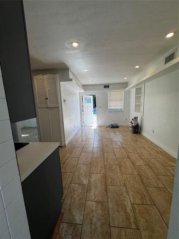 1847 NE 53rd St, Pompano Beach, FL 33064