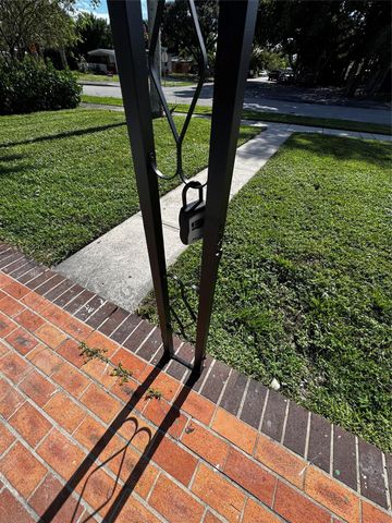 1847 NE 53rd St, Pompano Beach, FL 33064