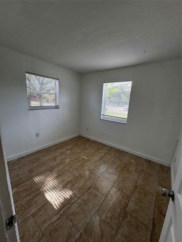 1847 NE 53rd St, Pompano Beach, FL 33064