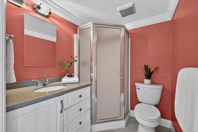 3723 Alameda De Las Pulgas, Menlo Park, CA 94025