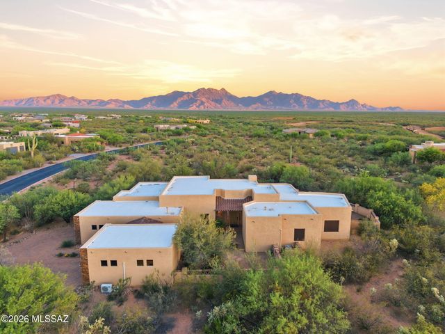 423 N Heritage Point Place, Sahuarita, AZ 85629