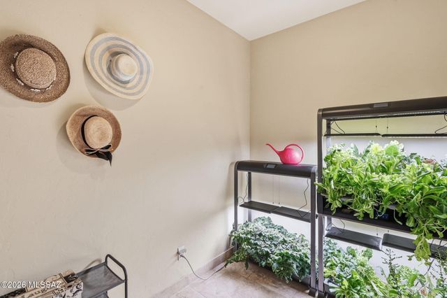 423 N Heritage Point Place, Sahuarita, AZ 85629