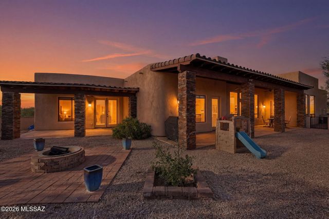 423 N Heritage Point Place, Sahuarita, AZ 85629