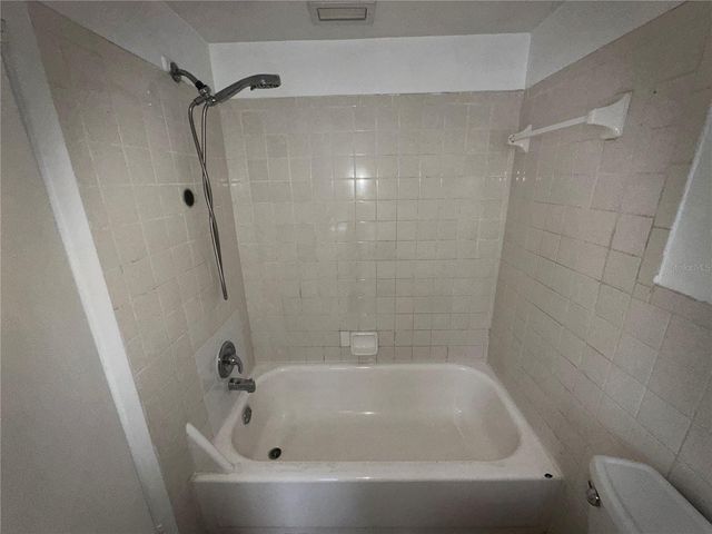 4325 W BAY TO BAY BOULEVARD B, Tampa, FL 33629