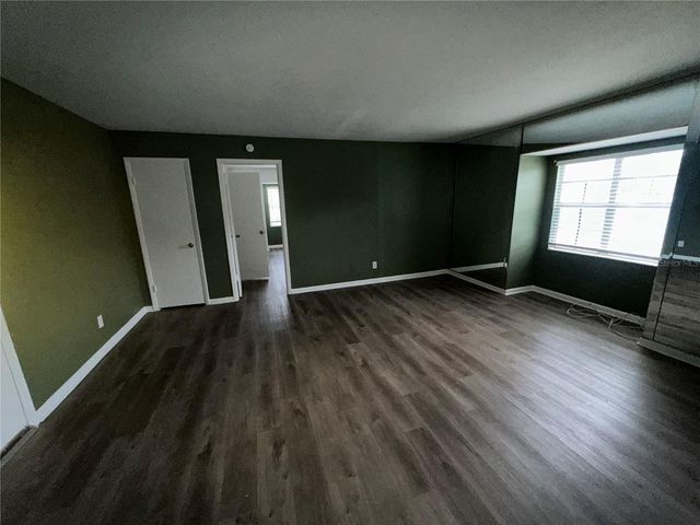 4325 W BAY TO BAY BOULEVARD B, Tampa, FL 33629