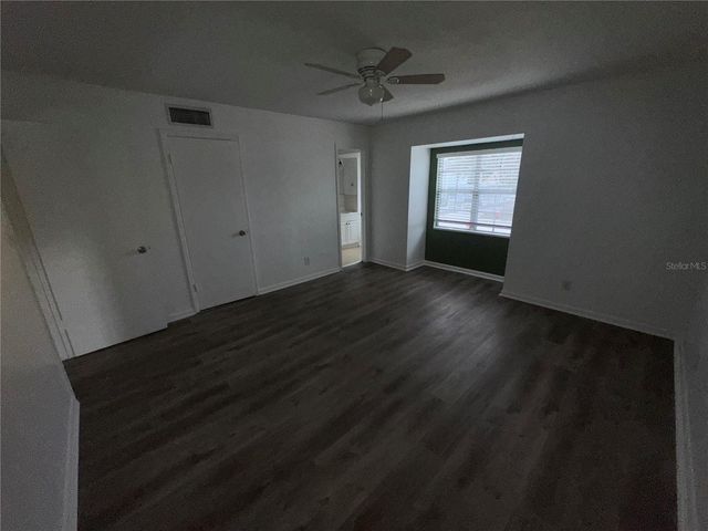 4325 W BAY TO BAY BOULEVARD B, Tampa, FL 33629