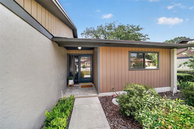 3867 NE 17TH STREET CIRCLE, Ocala, FL 34470