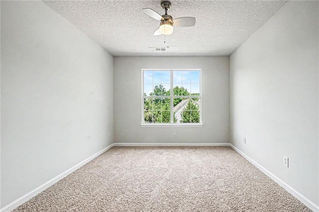 4967 Mckinley Drive, Lula, GA 30554