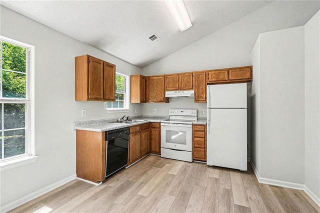 4967 Mckinley Drive, Lula, GA 30554
