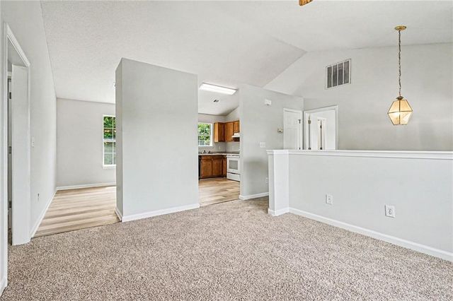 4967 Mckinley Drive, Lula, GA 30554