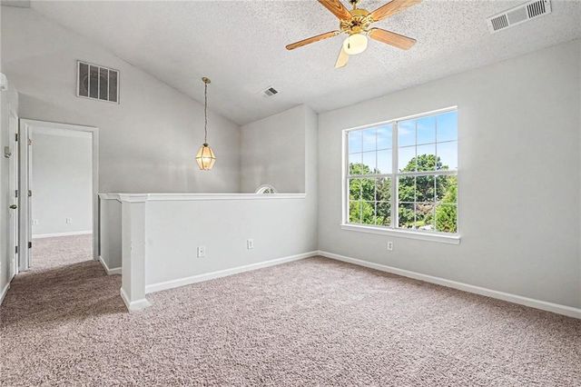 4967 Mckinley Drive, Lula, GA 30554