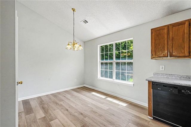 4967 Mckinley Drive, Lula, GA 30554