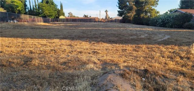 15441 Nisqualli, Victorville, CA 92392