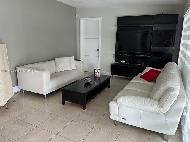 12770 SW 18th St NULL, Miami, FL 33175