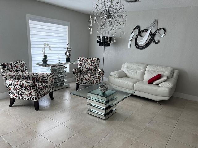 12770 SW 18th St NULL, Miami, FL 33175