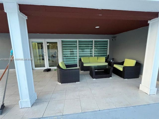 12770 SW 18th St NULL, Miami, FL 33175