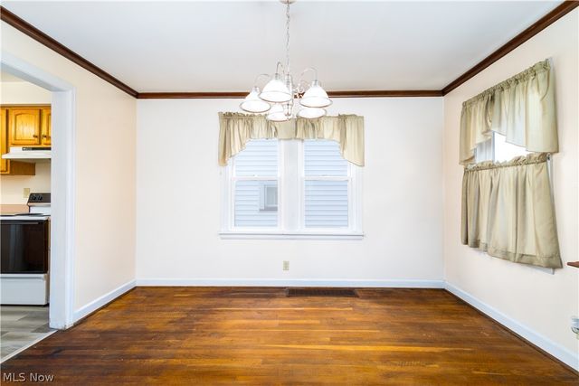 302 Cedar Avenue, Steubenville, OH 43952