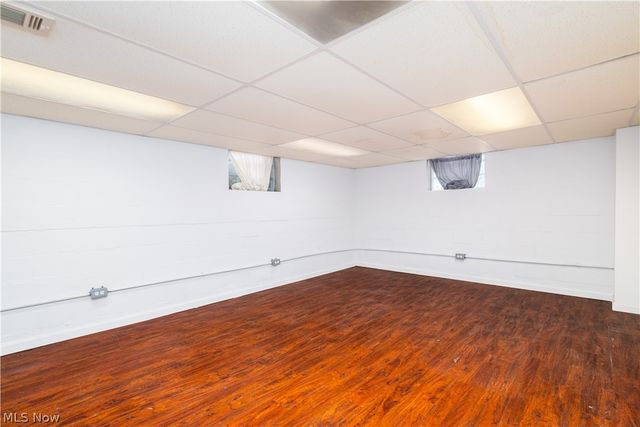 302 Cedar Avenue, Steubenville, OH 43952