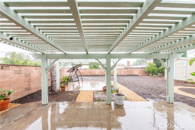 10533 Hillview, Chatsworth (los Angeles), CA 91311