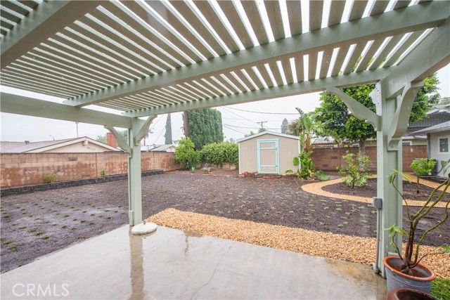 10533 Hillview, Chatsworth (los Angeles), CA 91311