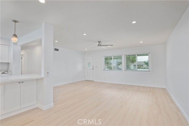 10533 Hillview, Chatsworth (los Angeles), CA 91311